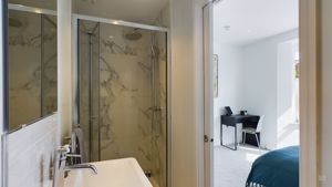 Photo 4- click for photo gallery